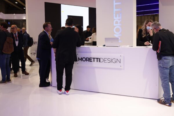 lavoro moretti stand 20 lavoro moretti stand 20