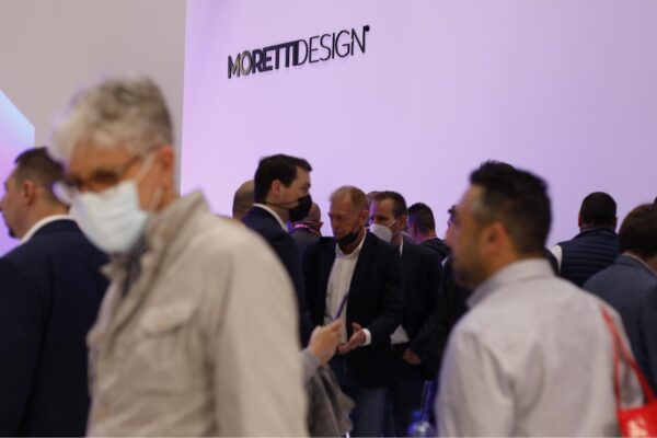 lavoro moretti stand 22 lavoro moretti stand 22